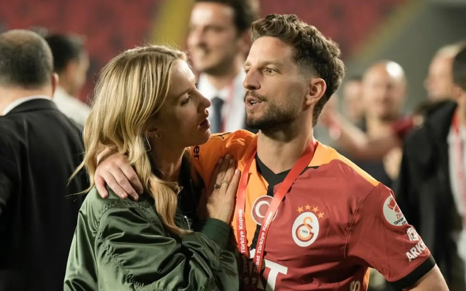 250721kerkhofsmerrtens