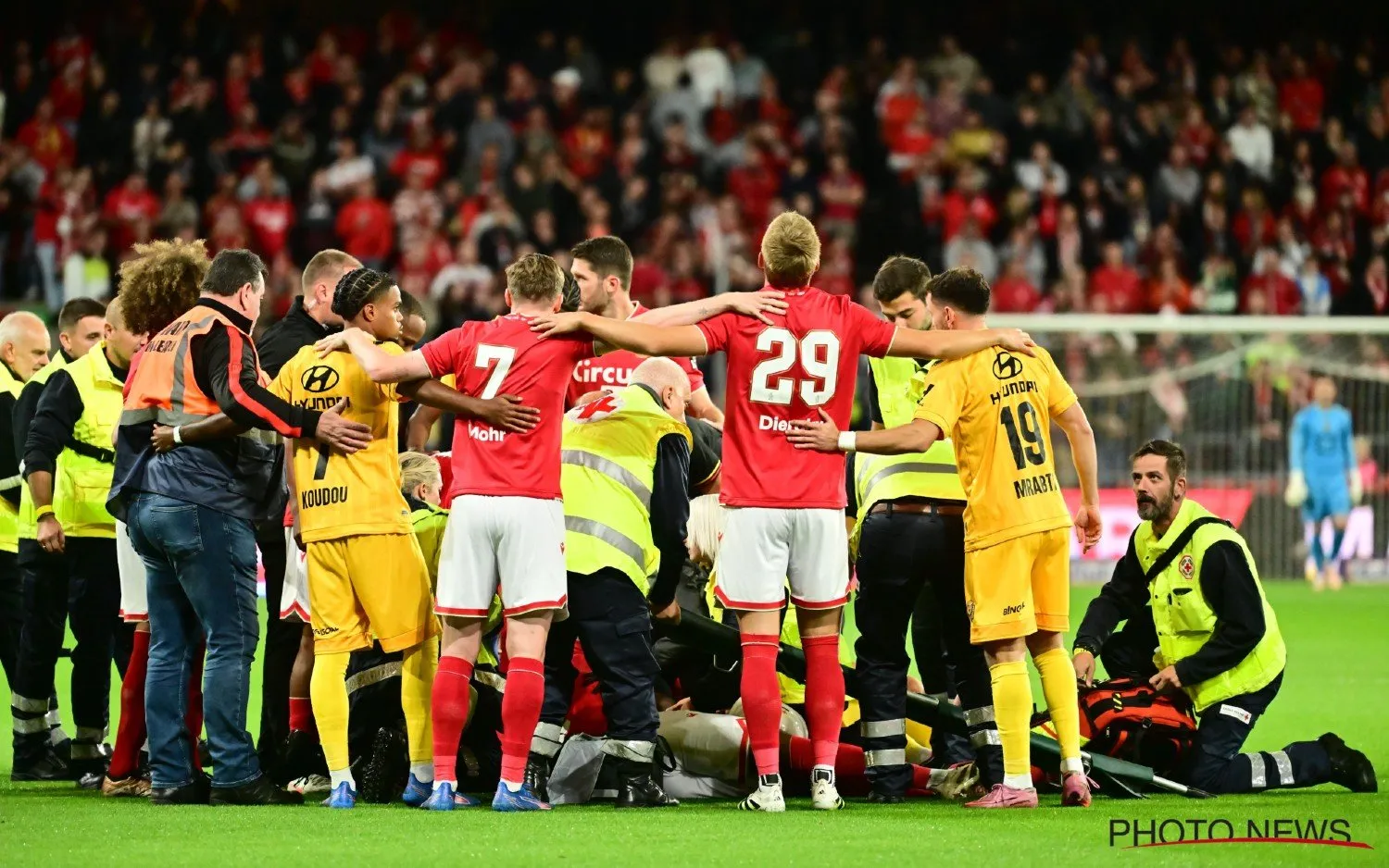 250913standardmechelenhomawoo