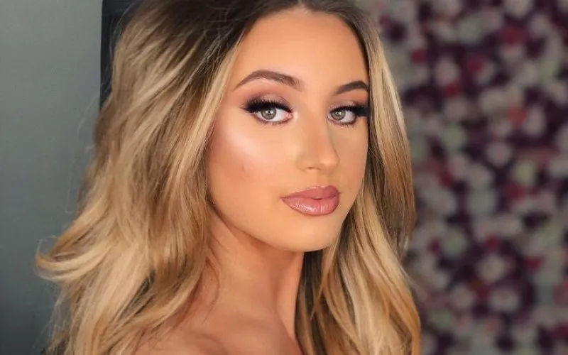 camilleschuermans210108