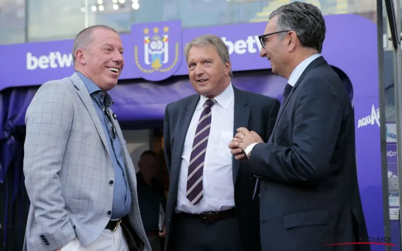 devroevanholsbeecksteegen