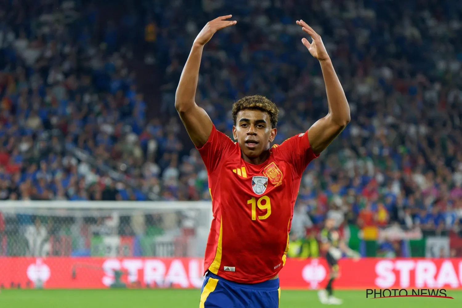 photonews 11097722 881