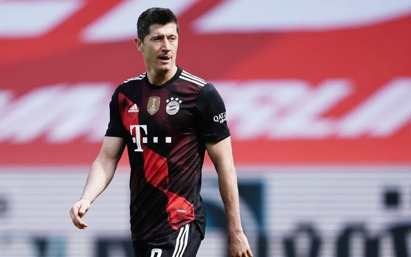 robertlewandowski15052021