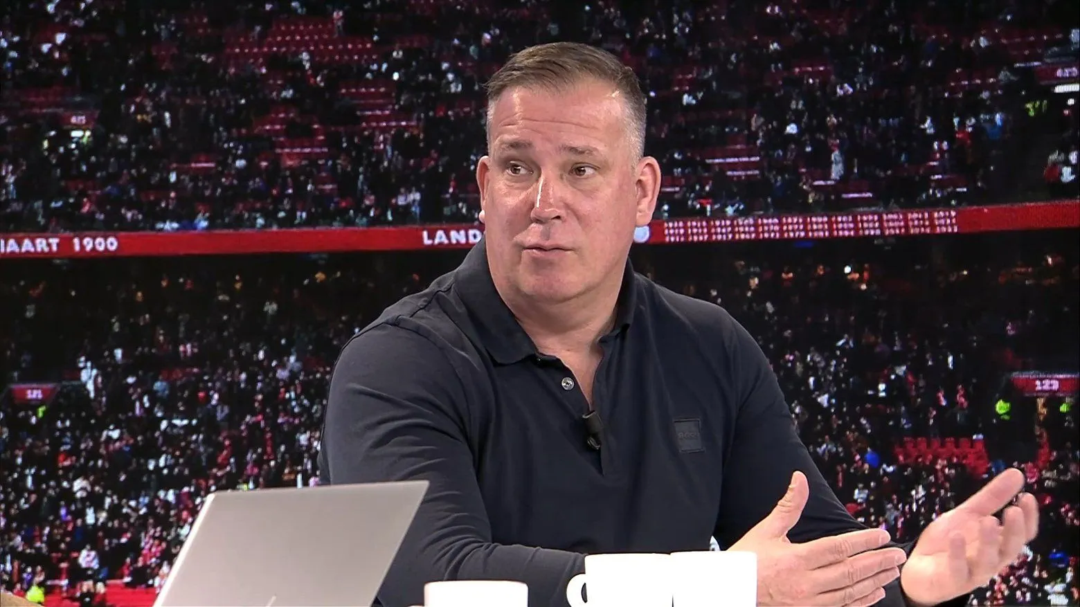 q75w1560h920fitcontaingfaces