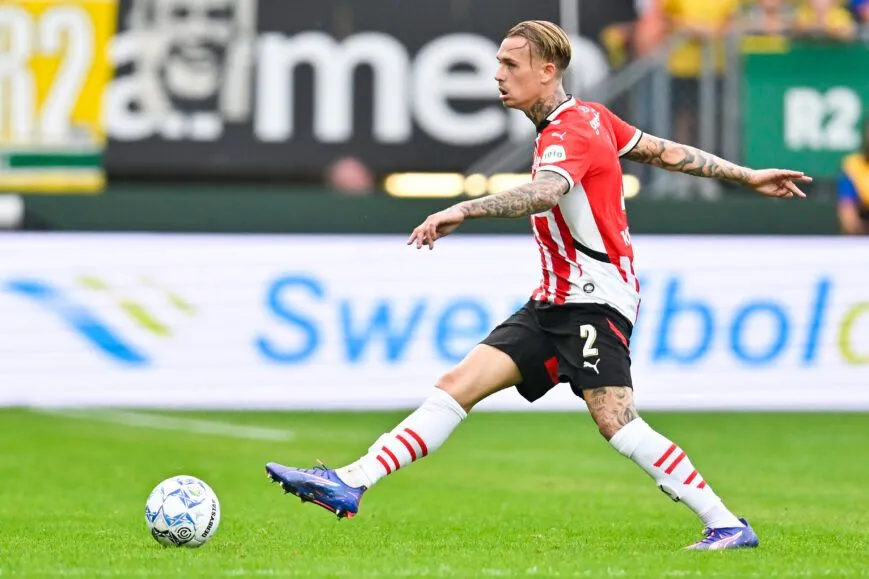 rick karsdorp psv 869x579