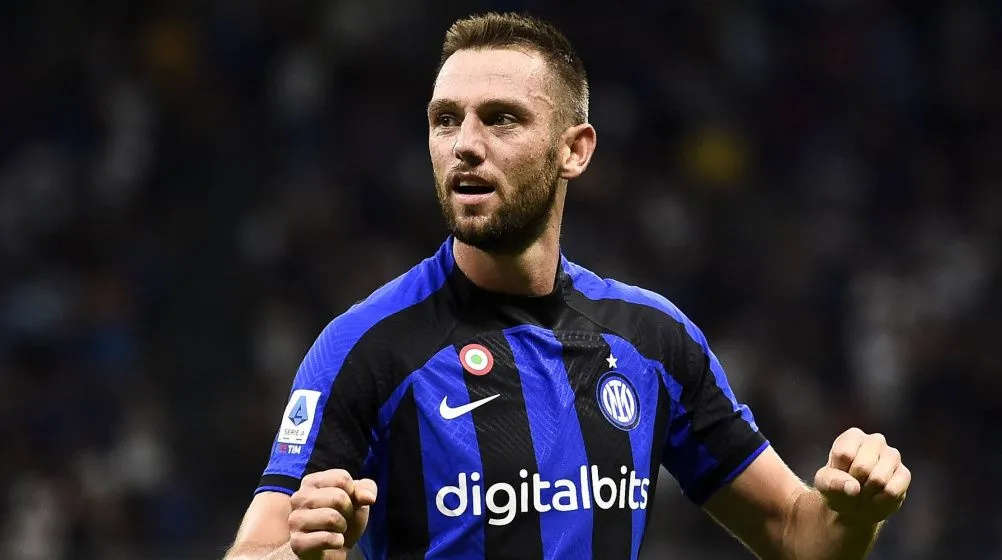 stefan de vrij inter 2022 2023 1663571296 92608