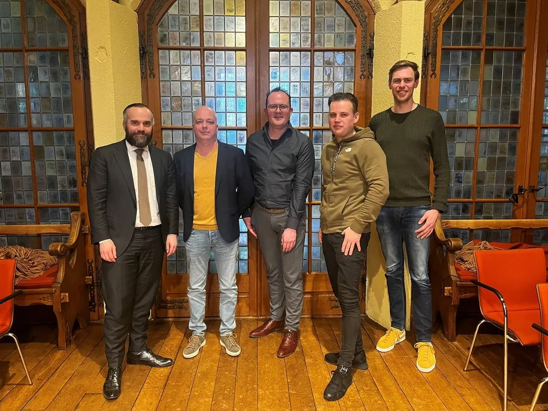 337876077 2398468980330163 7652579573644075488 n