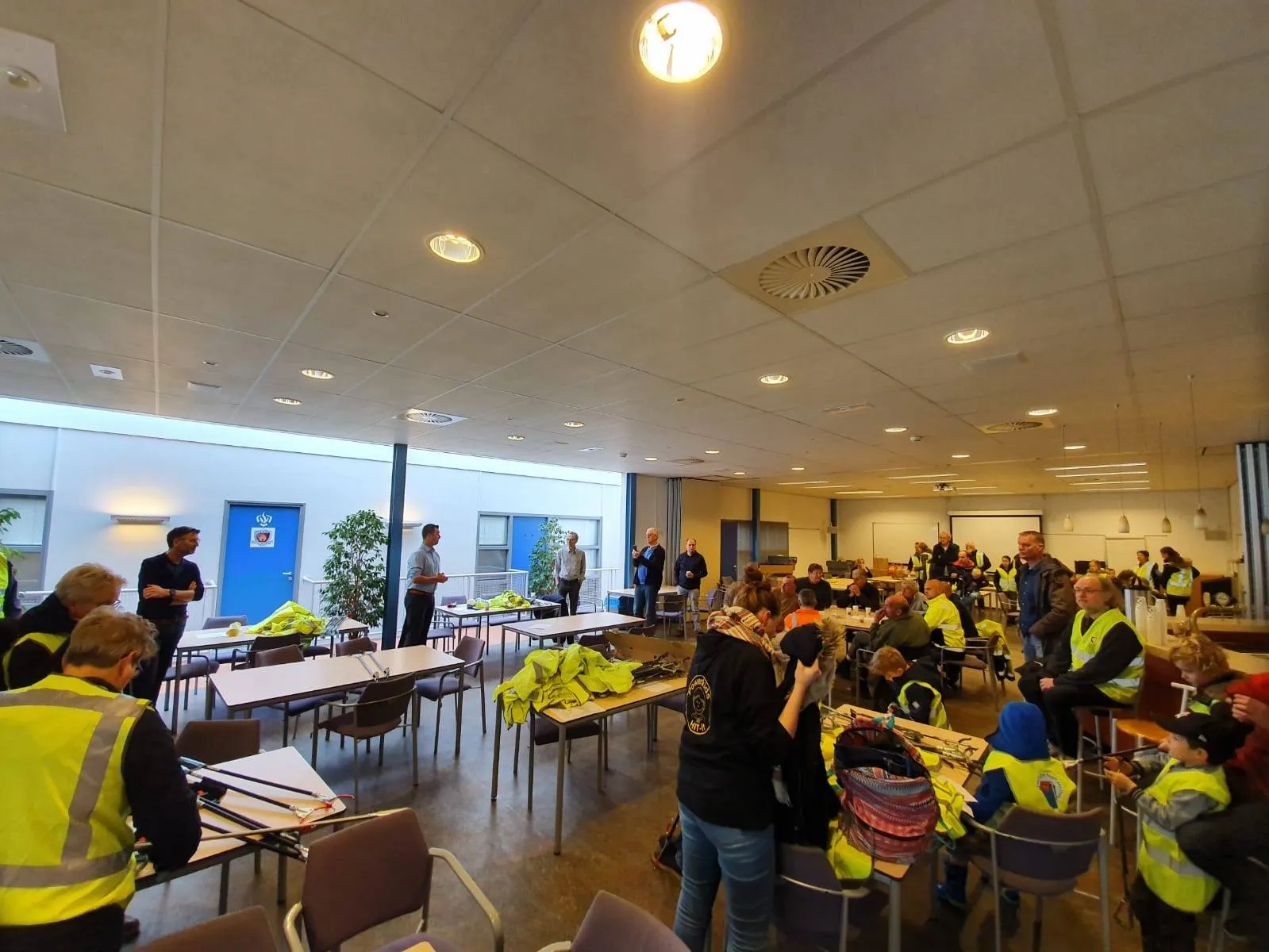 55641783 2393740634012096 3600608201067724800 o