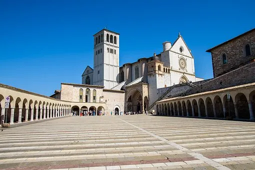 assisi 1693681 340