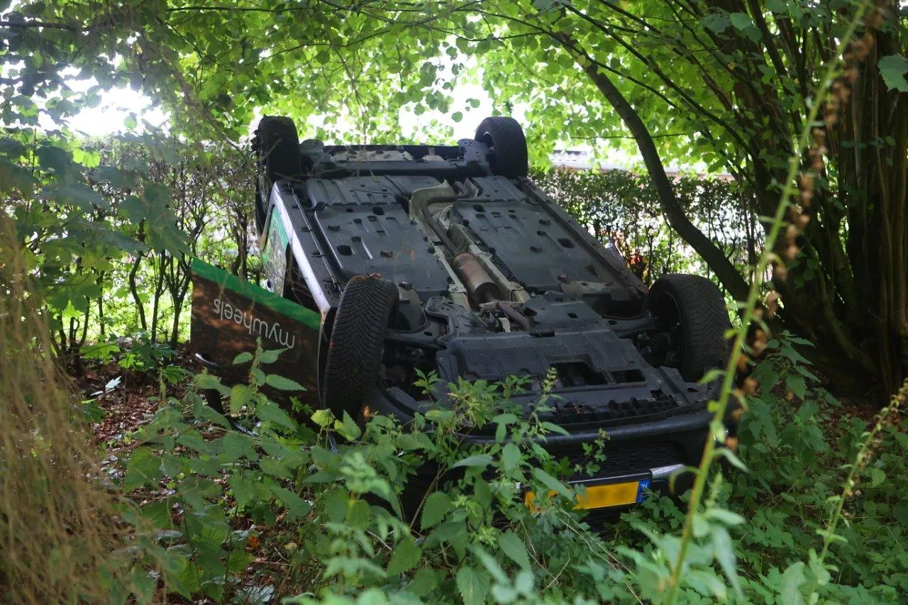 auto op zin kop helvoirt 1