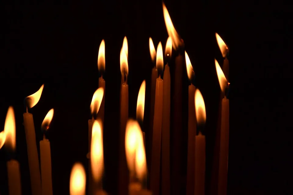 candles 3730062 960 720