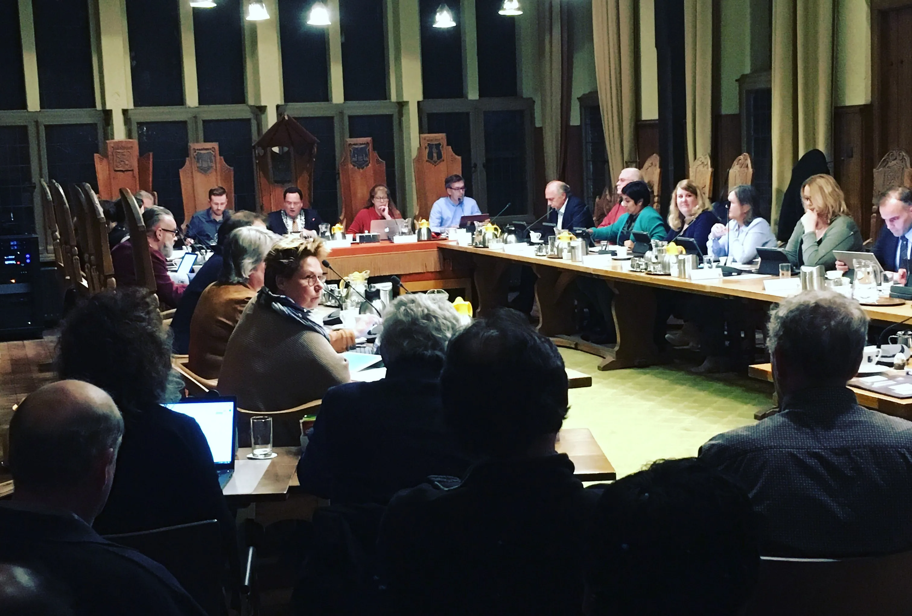 dae8171f c0fe 4bb8 b183 a0c34fd24b9d1