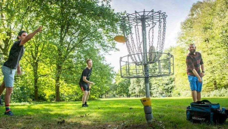 discgolf 915x518 1