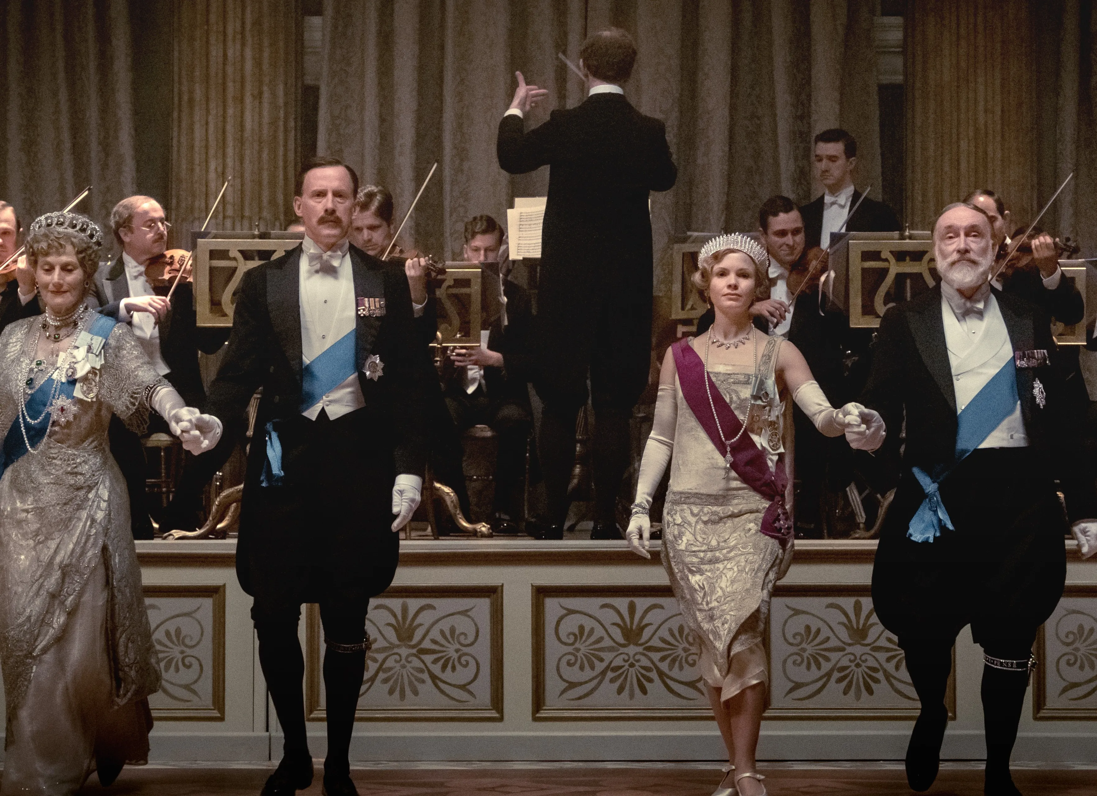 downton abbey st 21 jpg sd high copyright 2018 focus features llc all rights reserved