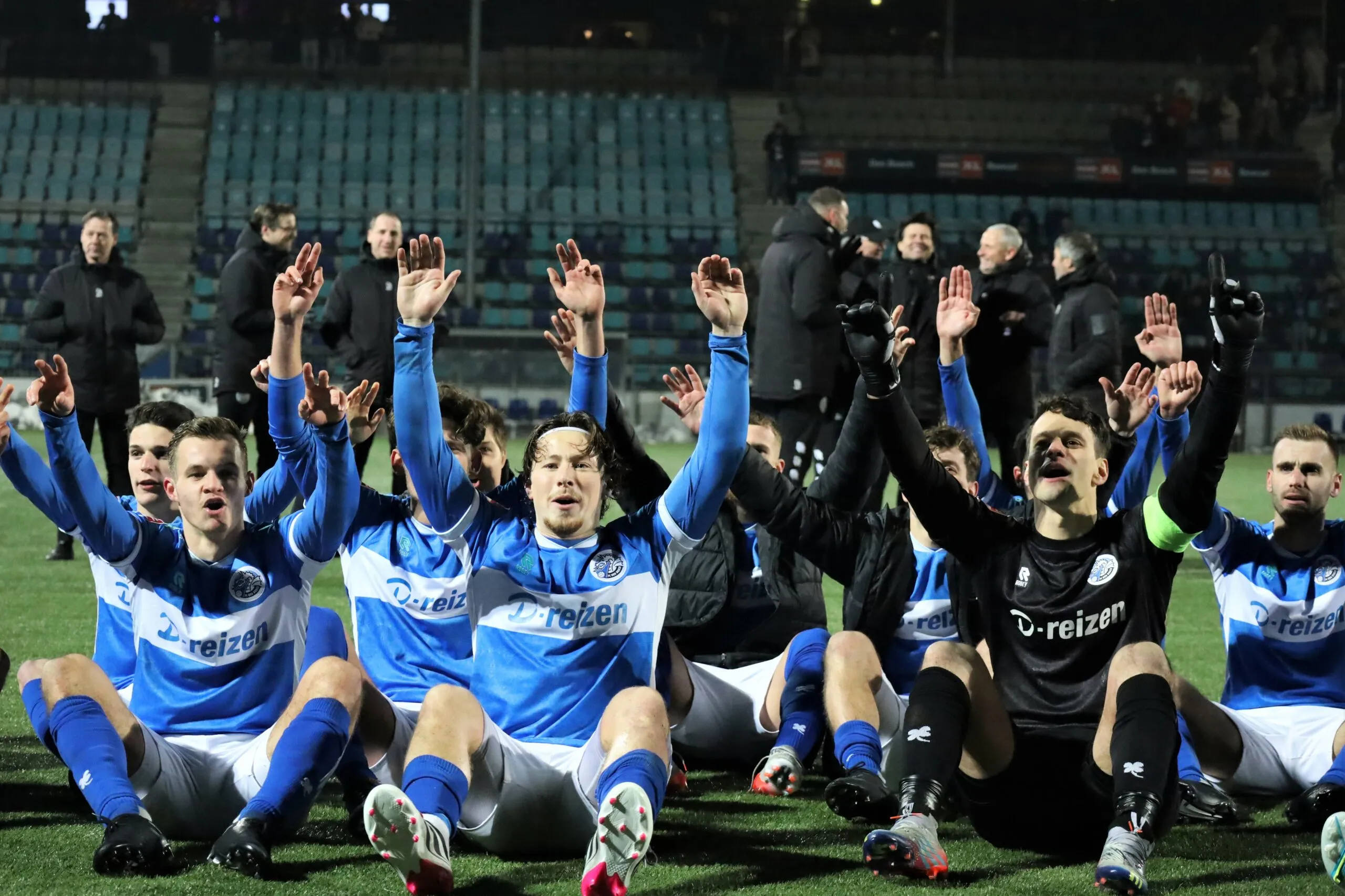 fcdb j psv 696 2 scaled