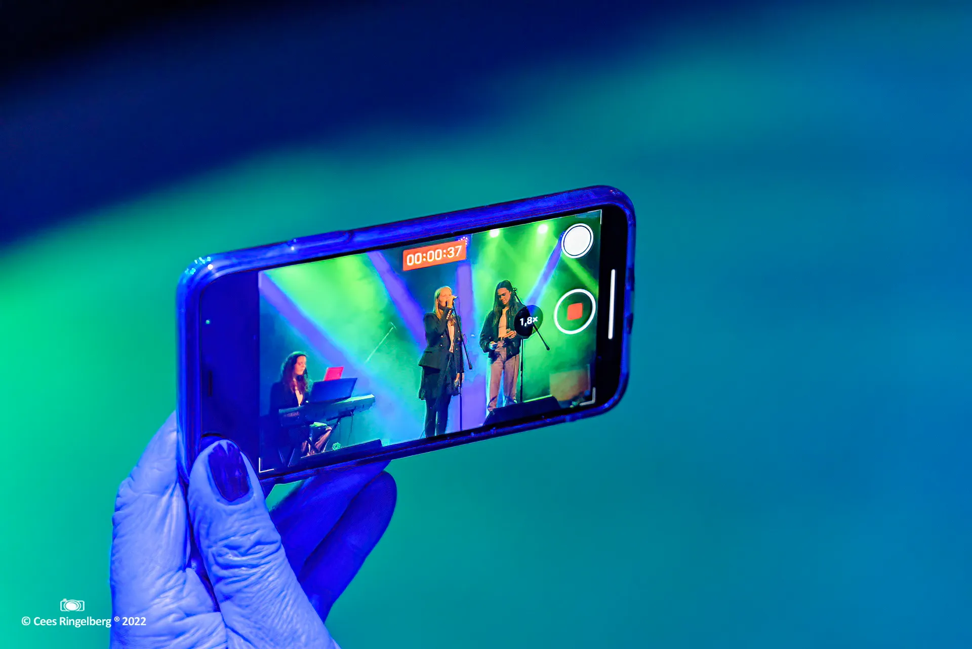 five by tune out event 032