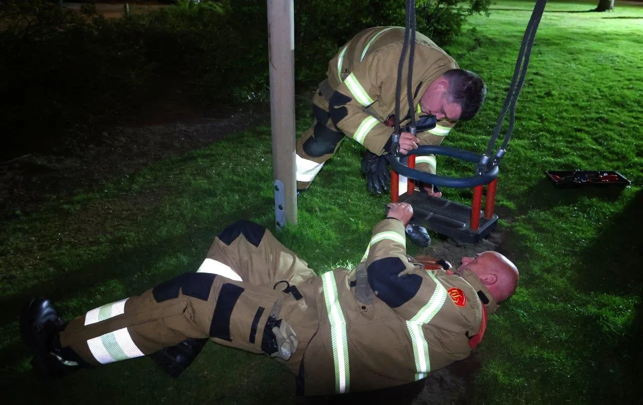 kind 17 vast in schommel 5