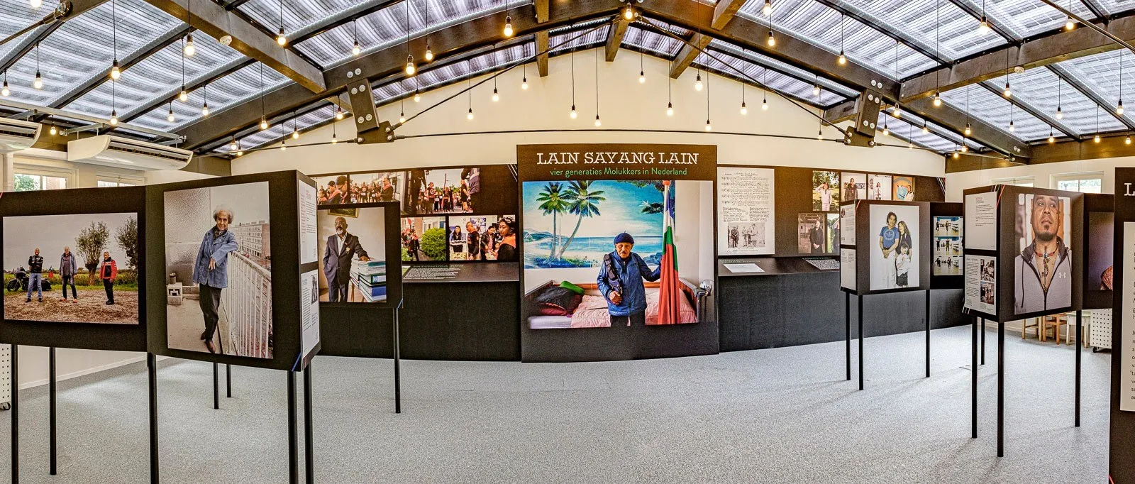 lain sayang lain in opbouw foto jan van de ven