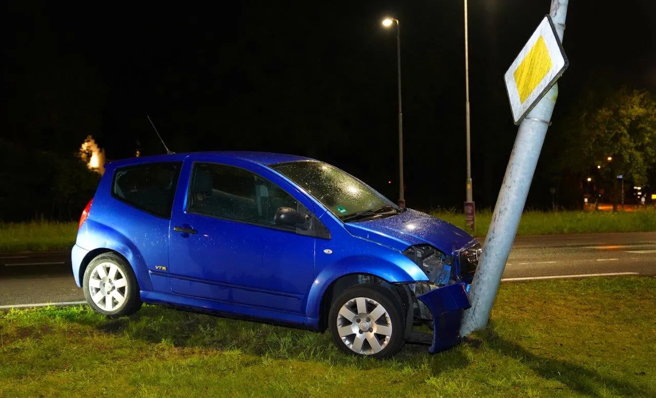 ongeval lichtmast n65 vught 2