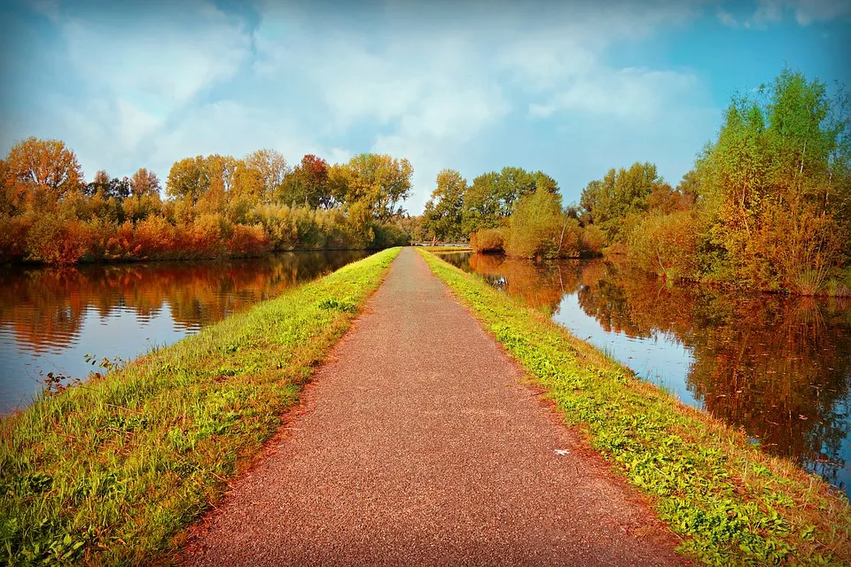 road 3841698 960 720