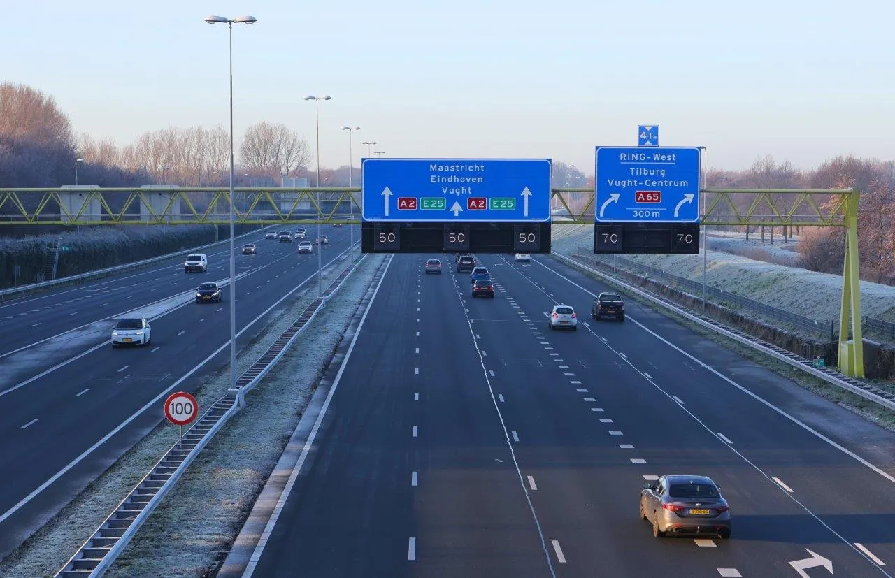 snelheidsbeperking a2 den bosch door gladheid 4