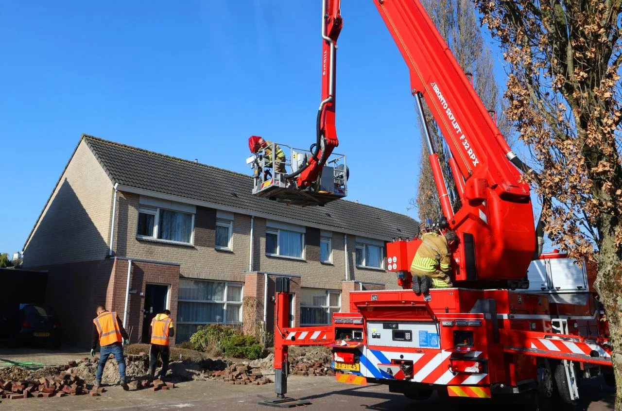 storing brandweer hoogwerker 13