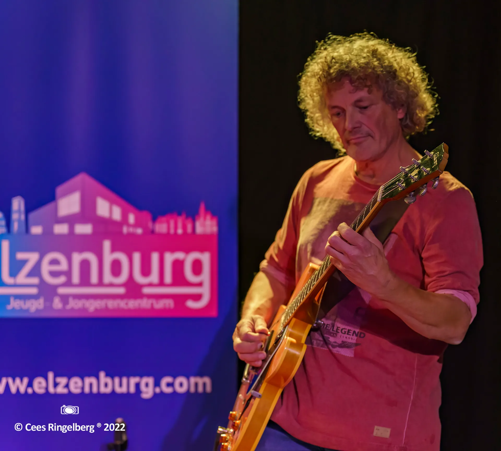 tune out event elzenburg 122