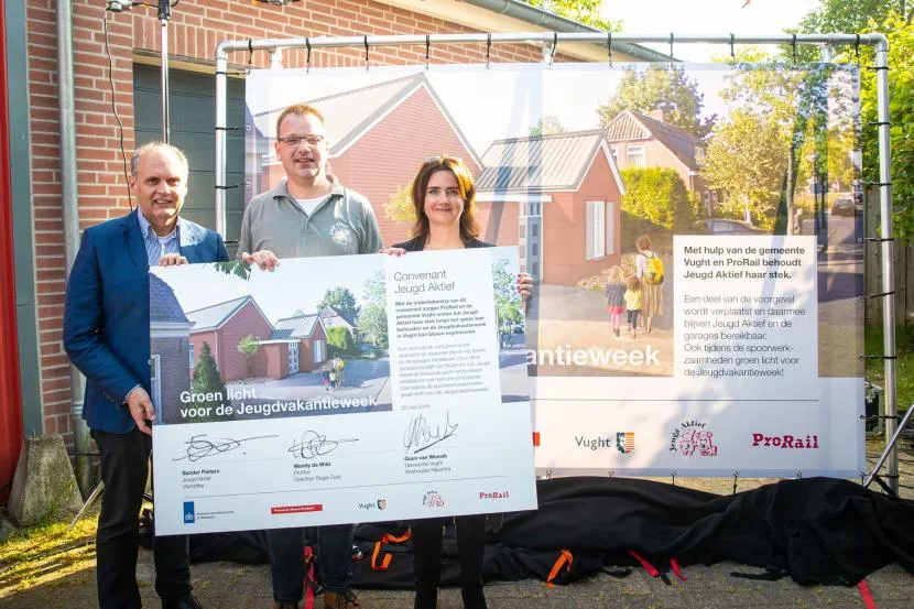 web 20190525 180552 sv2405 0