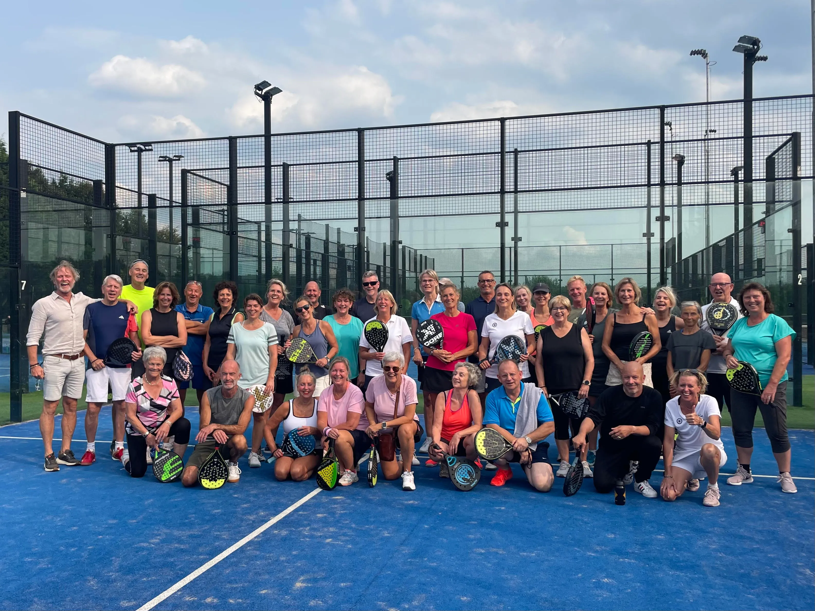 padel event elkaar ontmoeten 50 singles activiteiten