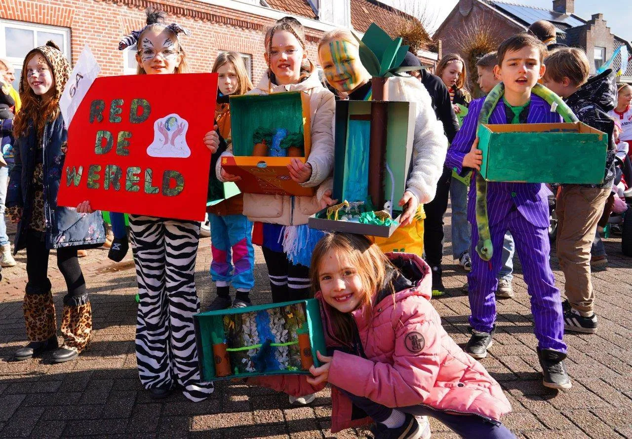 2025 02 27 meesters multi media fotos optocht school keiespellersdurp helvoirt7