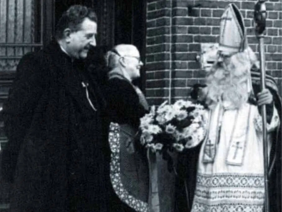 voorblad boekje vrouwen voor het voetlicht