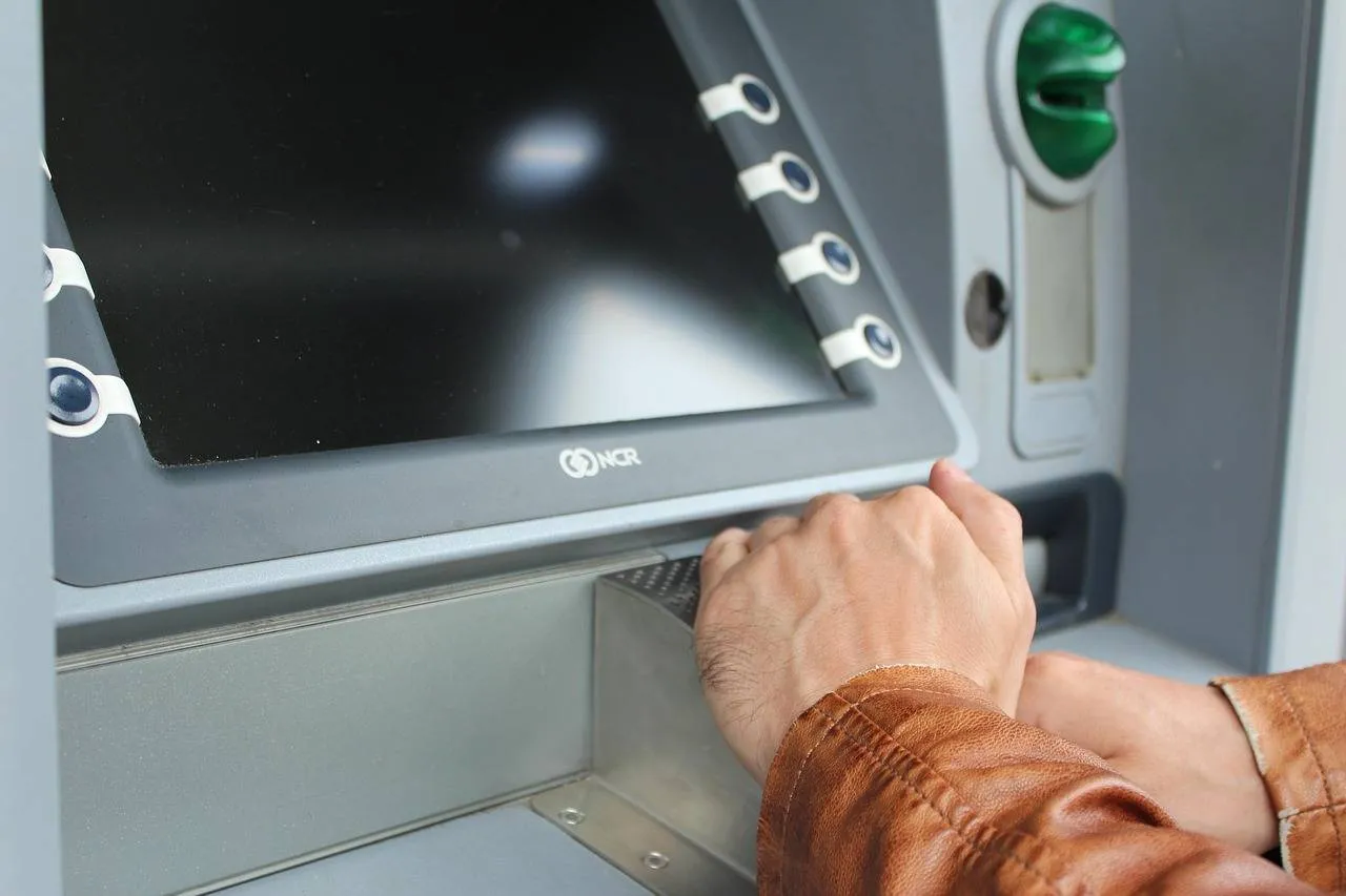 atm-1524869_1280