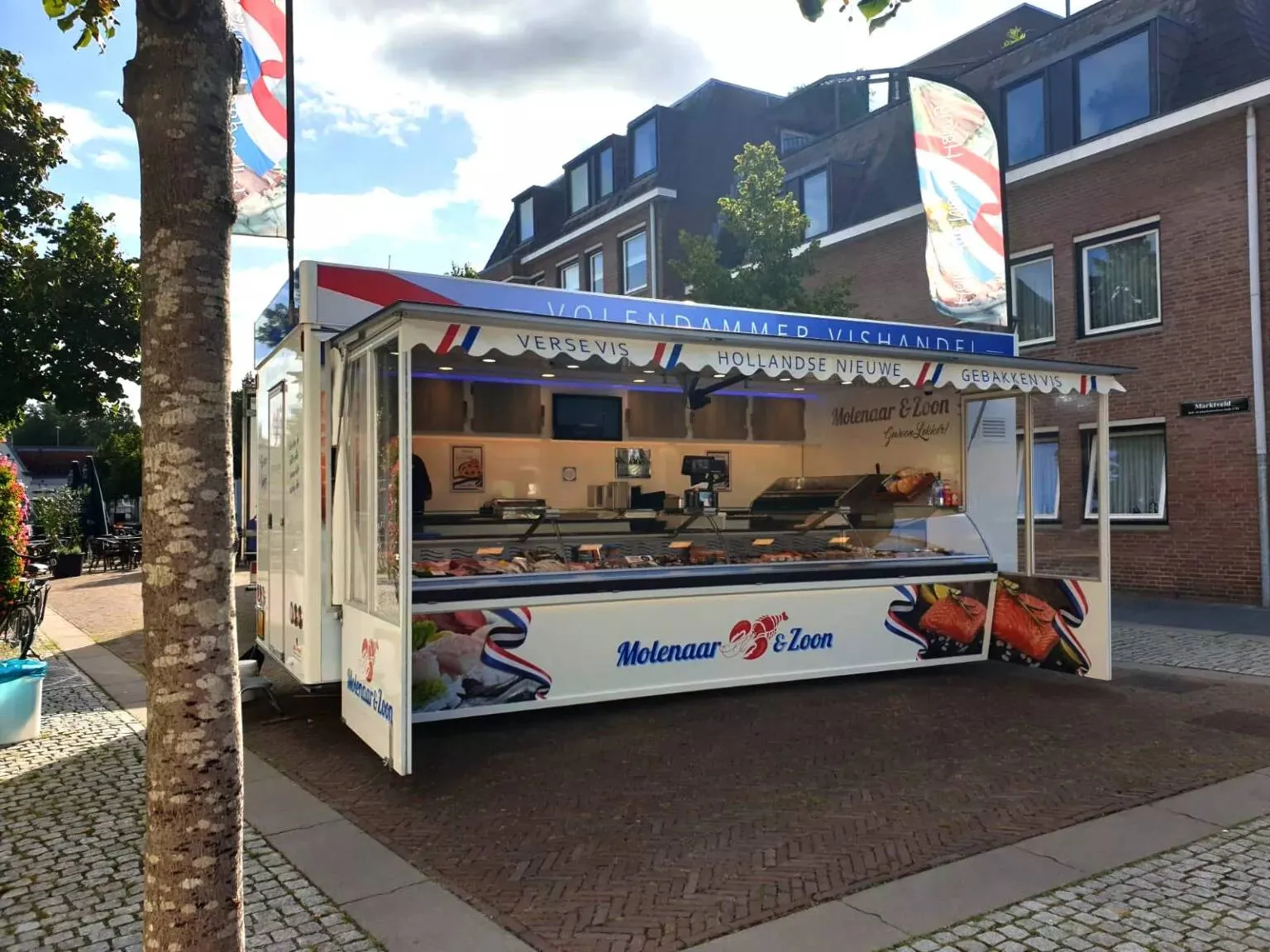vishandel-molenaar-en-zoon-standplaats-vught-marktveld-1536x1152
