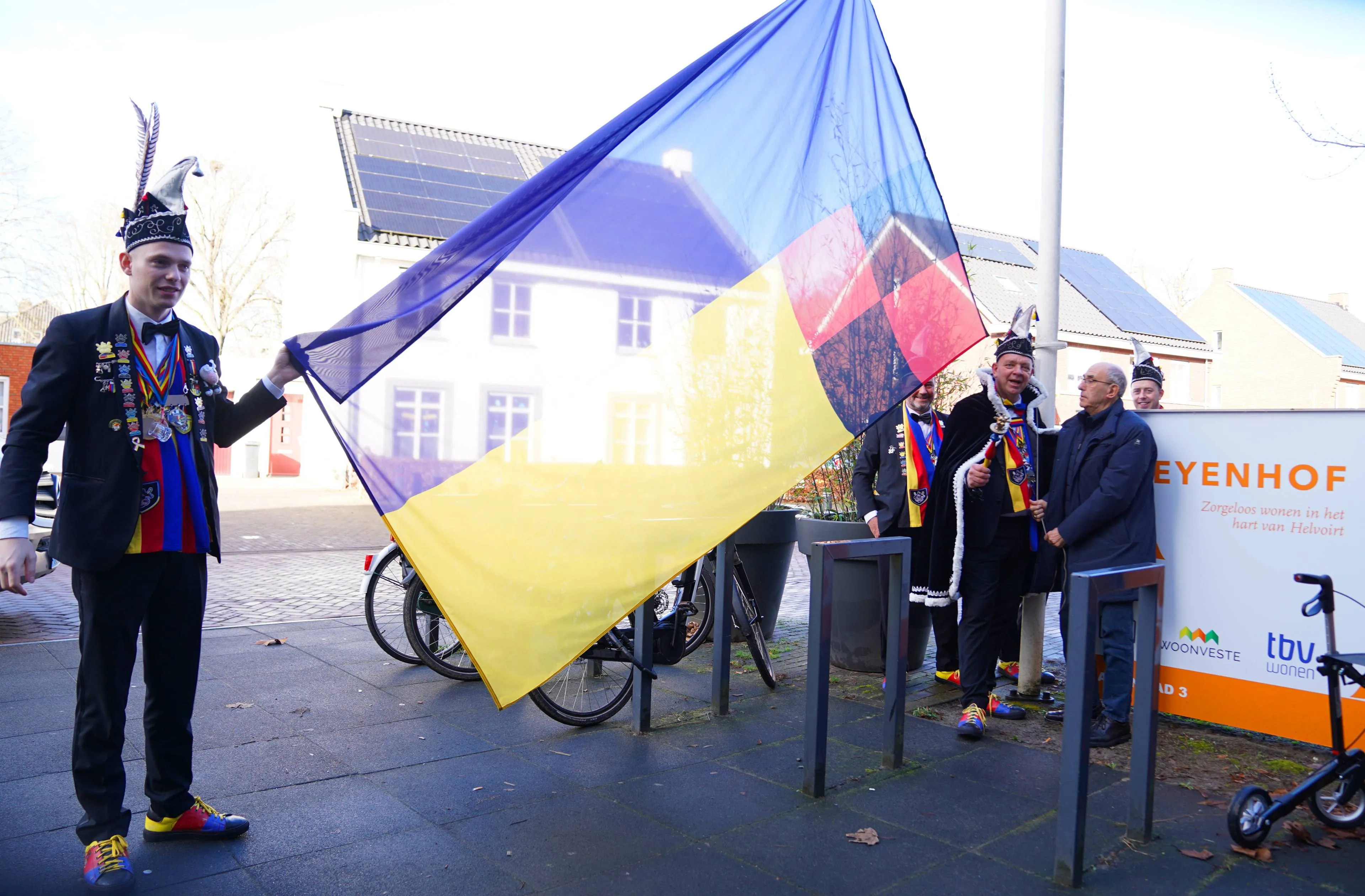 f489a703-5e6c-424b-99c2-411f8c4f17ee