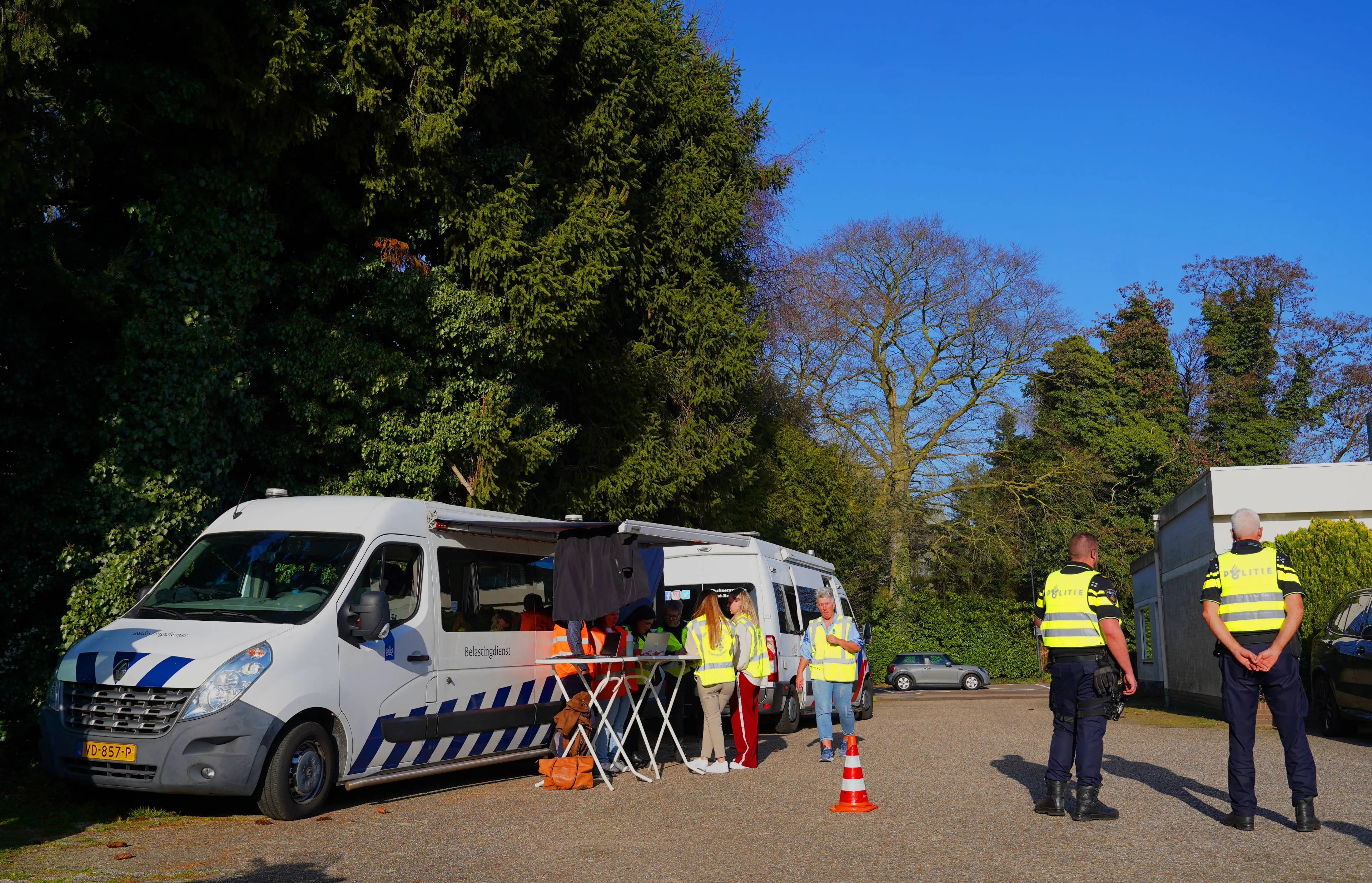 b69c6420-d214-4977-9104-0f2049b80284