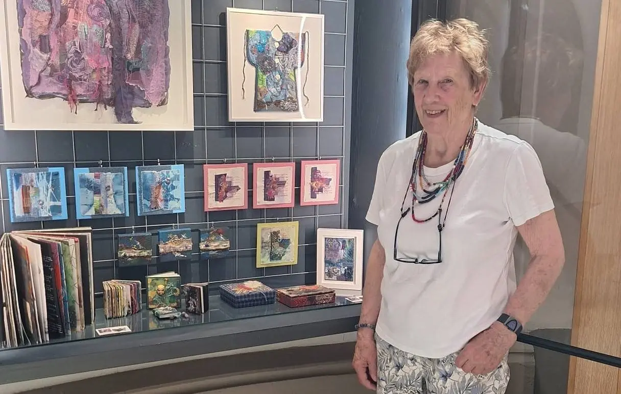 Annette Warringa voor de Kwartaalkast