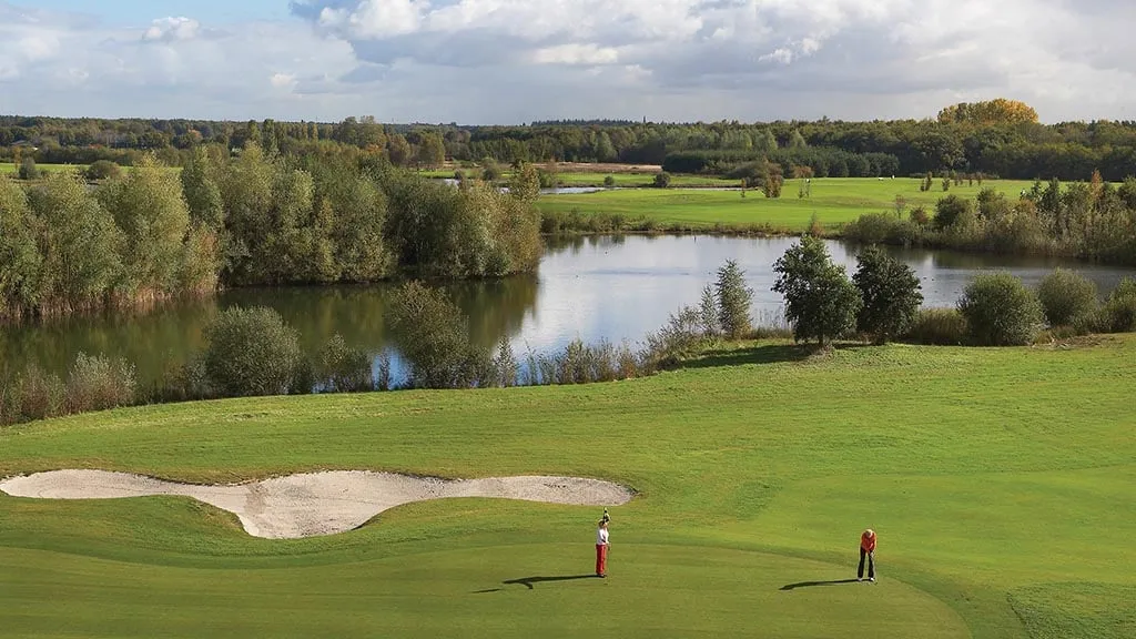 1024x576 golfpark baan hole2