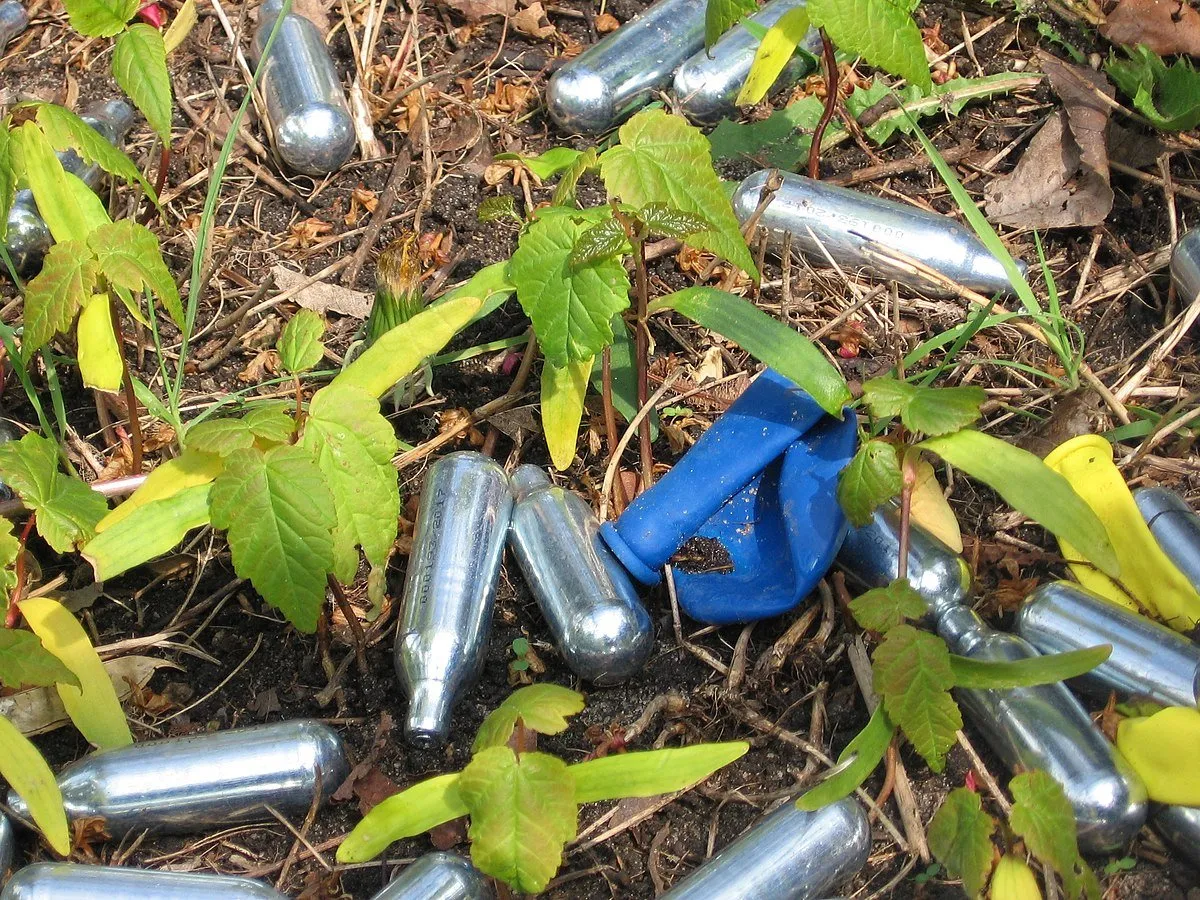 1200px nitrous oxide whippits used recreationally as a drug by dutch youngsters near a school utrecht 2017 2