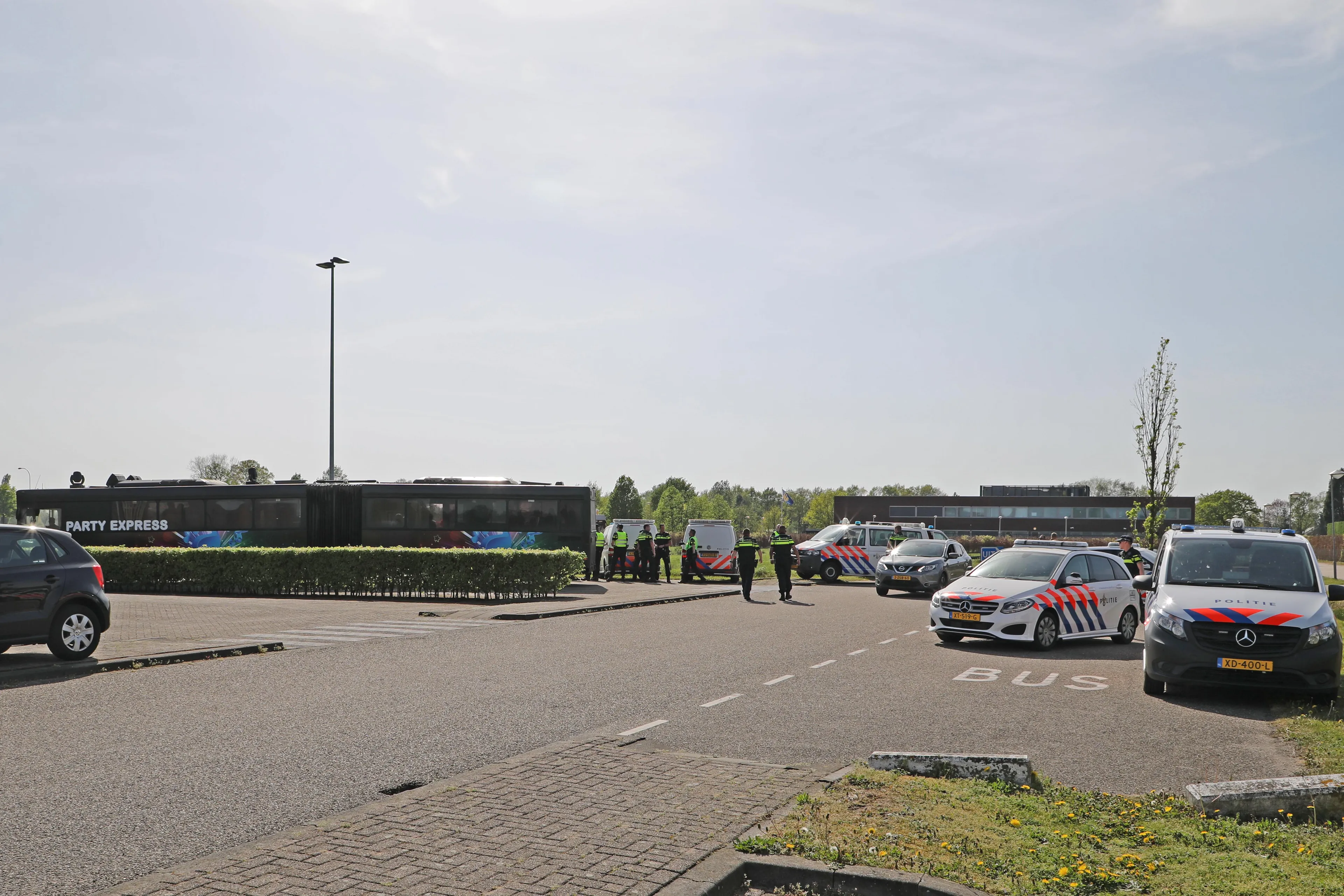 2019 04 22 4684 sprang capelle pkp nh hotel grote politie actie