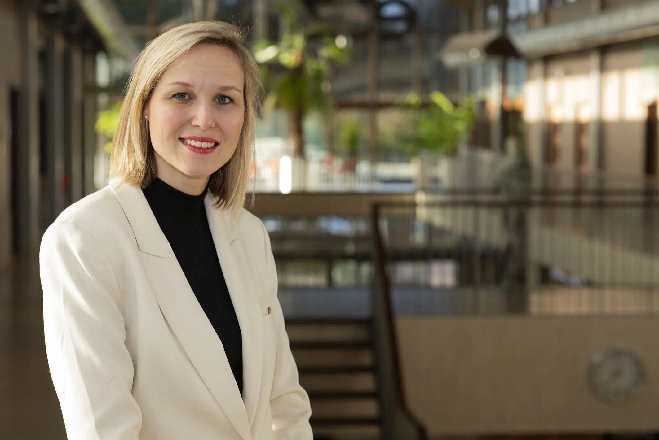 231106 sabine op het hoog 13x18 3