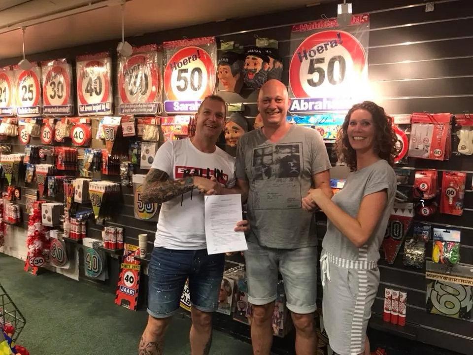 33923608 1690529144357883 862398273049067520 n