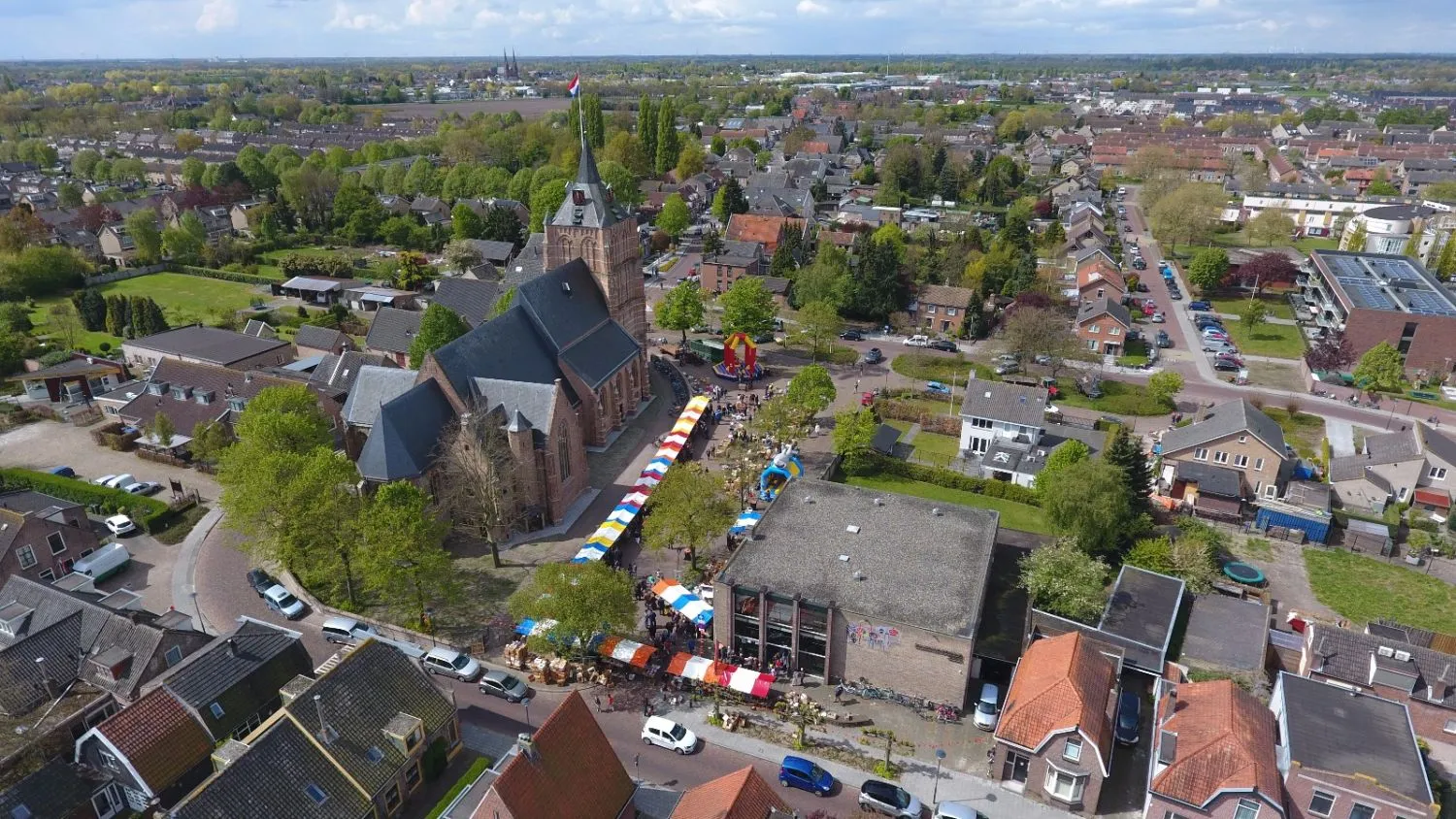 dronefotokerkplein
