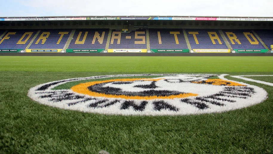 fortuna sittard stadion grasmat 915x518 1