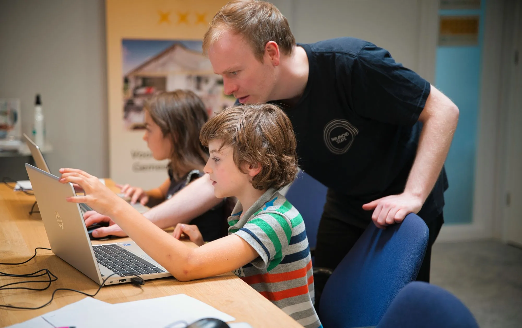 in de werkplaats biblioheek mb