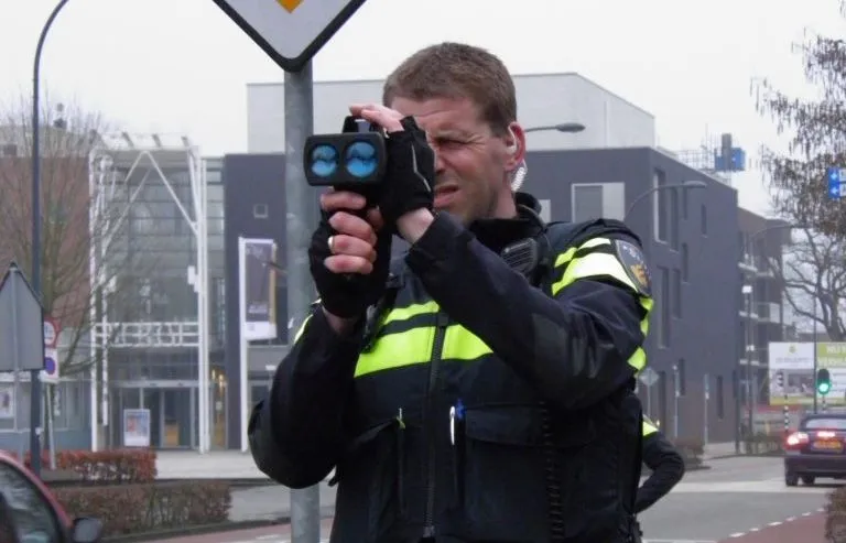 p1112665 e1515698279323 768x1024