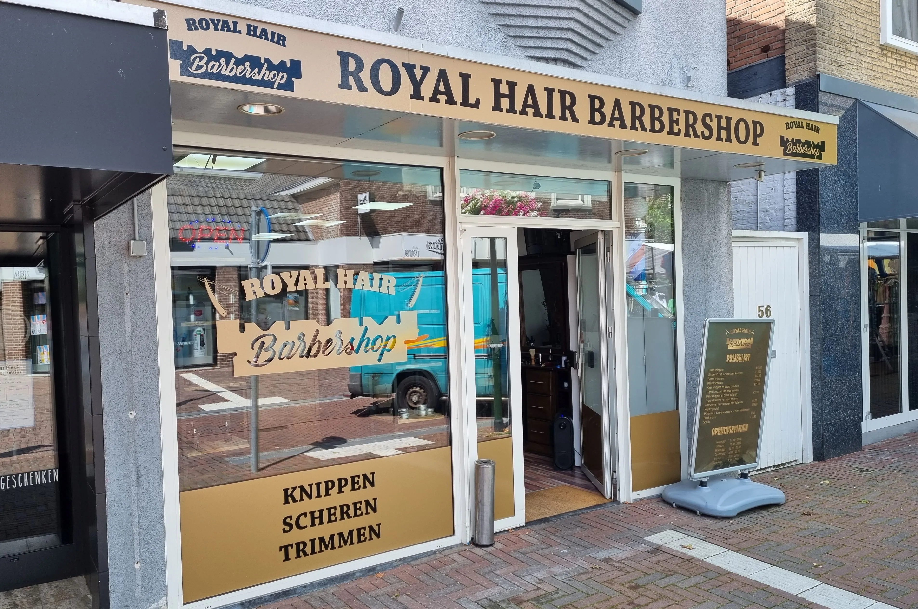 royal hair