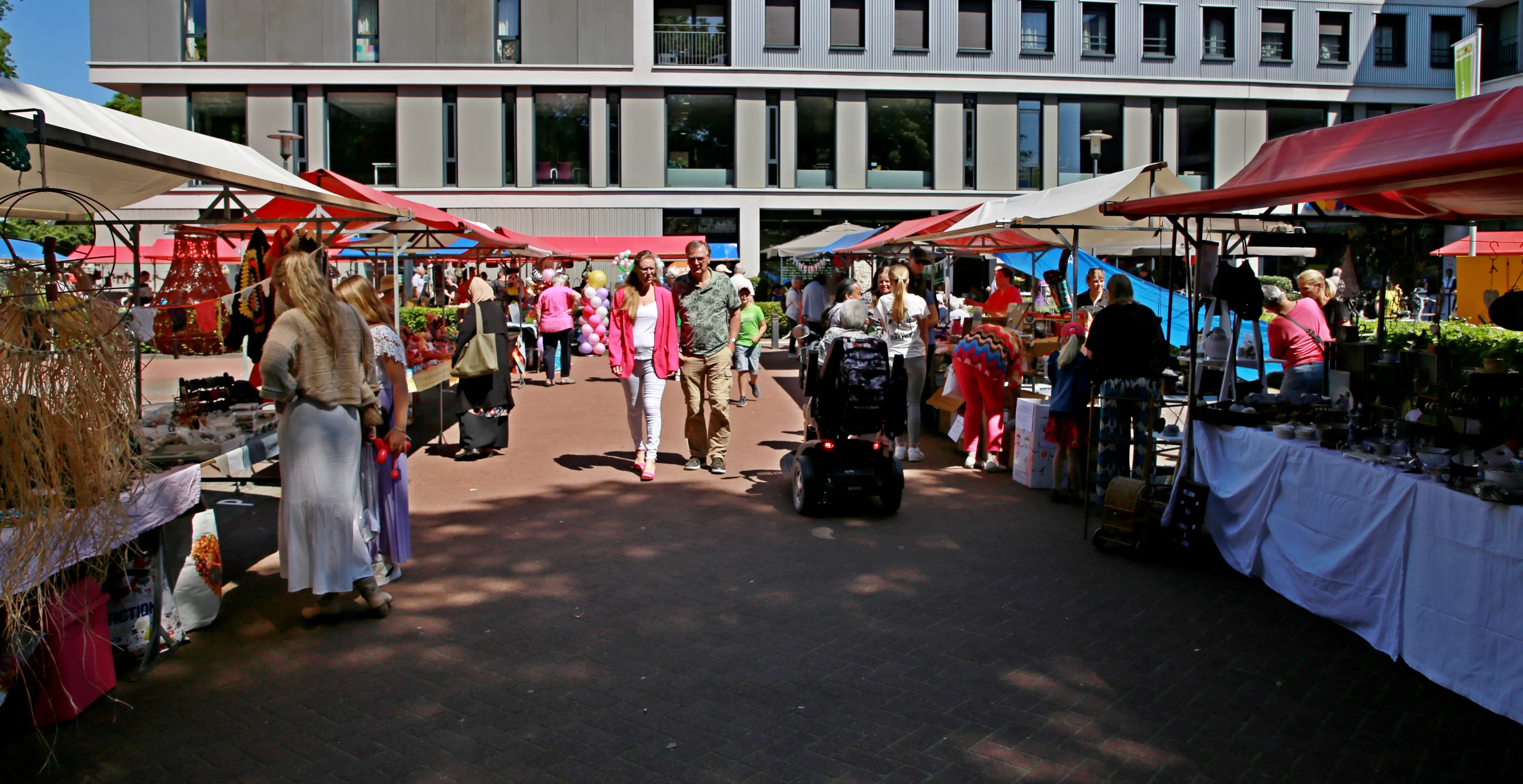 voorjaarsmarkt foto 4mb