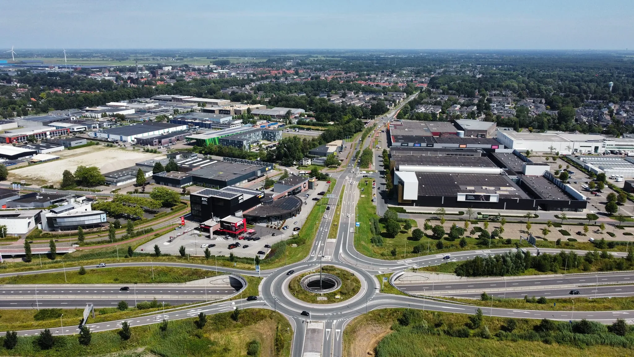 453997785 904287418406427 1120921184398841245 n