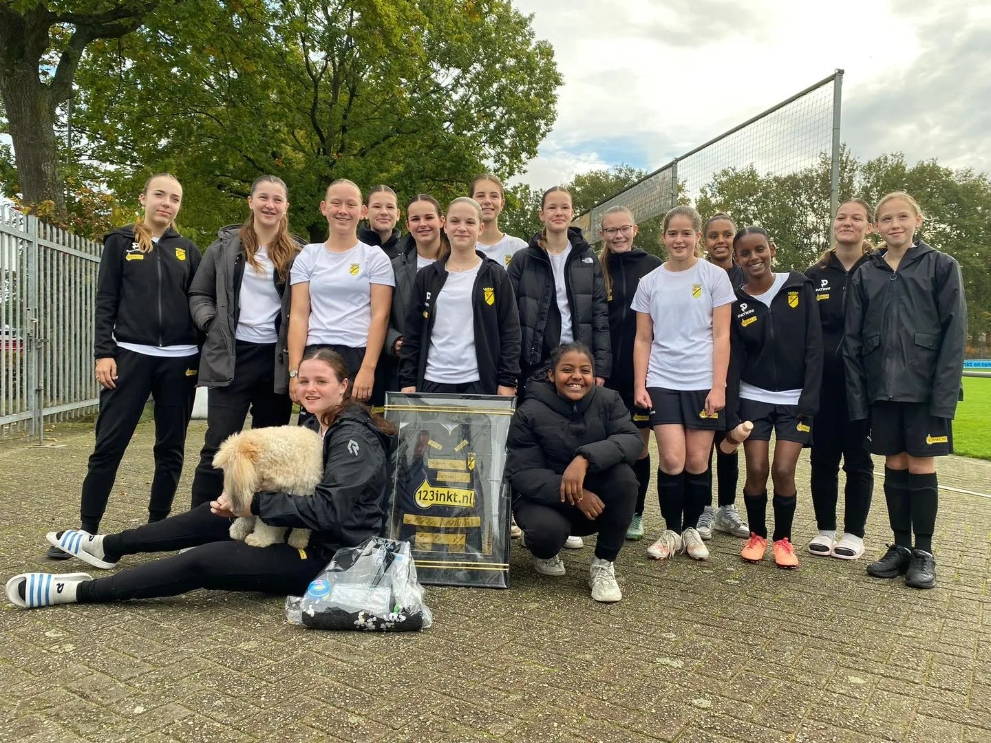 464435853 1072133191583976 2207612936394939275 n