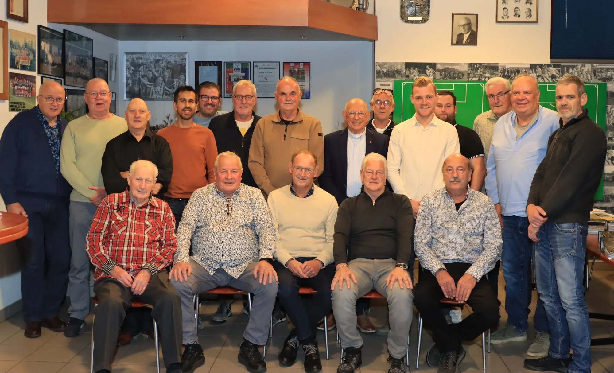 groep 25p avond 2024