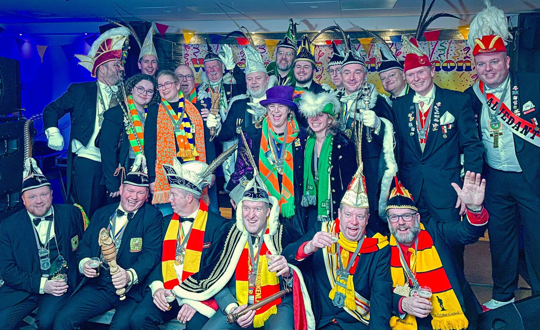 groepsfoto met alle hoogheden